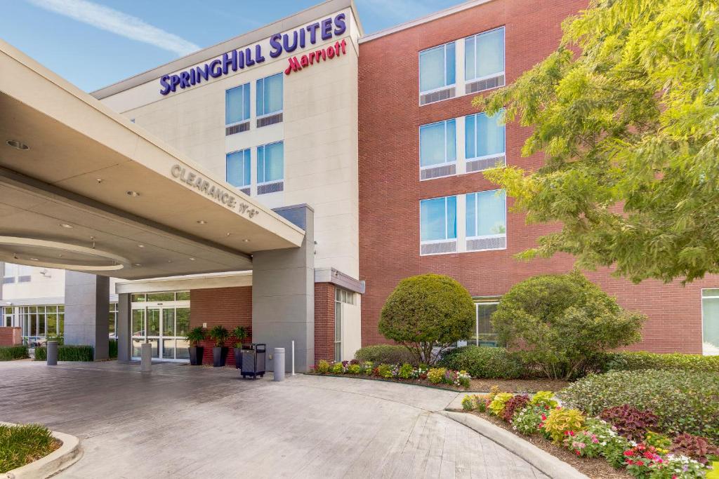 SpringHill Suites by Marriott Houston The Woodlands Main image 1